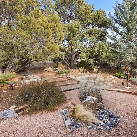 Serene Historic With Sunset Views *