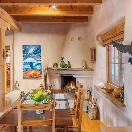 Holiday home Serene Historic With Sunset Views Santa Fe