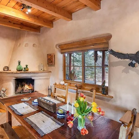 Serene Historic With Sunset Views Holiday home *